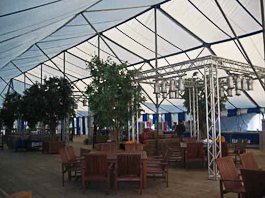 Spantent 10 x45 m ingericht